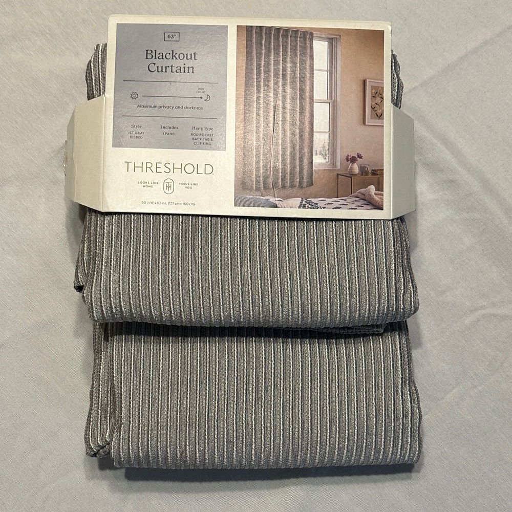 Threshold Jet Gray Ribbed Blackout Curtain🩶